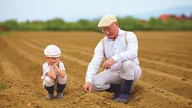 Более 60 участников и ветеранов СВО получили грант «Агромотиватор»